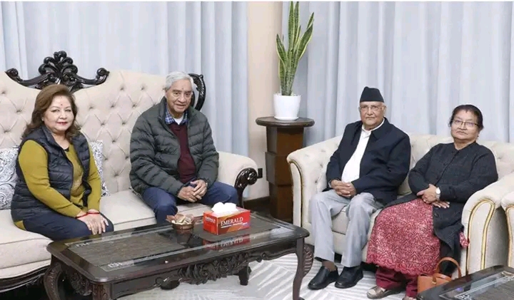 ओली–देउवा भेट : आगामी निर्वाचन केन्द्रित छलफल, गठबन्धन सम्भावनाले राजनीतिक वृत्त तरङ्गित।